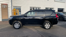 Toyota Land Cruiser 2.8 D-4D 204 Active 5dr Auto 7 Seats Diesel Station Wagon